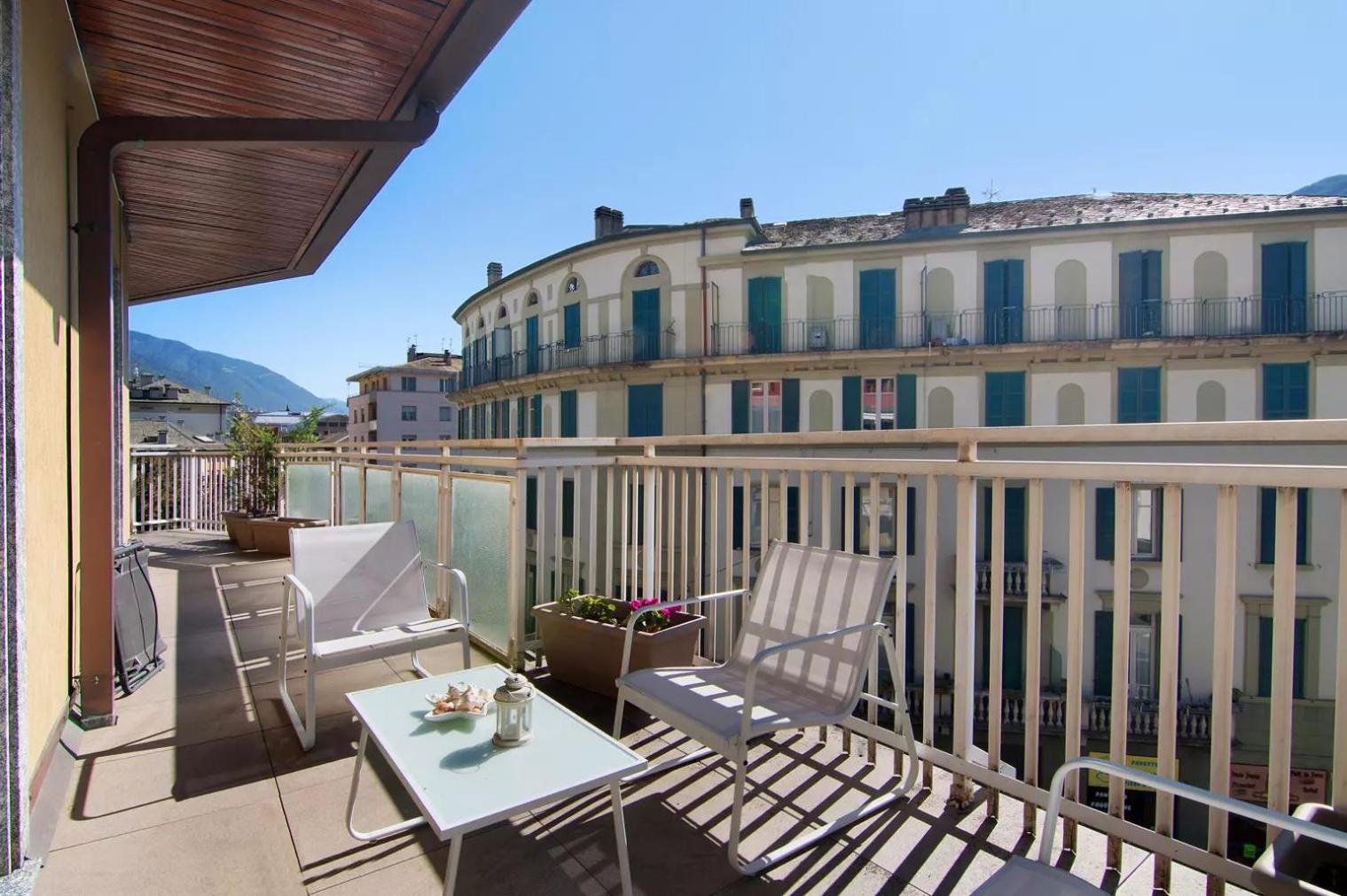 Apartmán Mary House Sondrio Exteriér fotografie